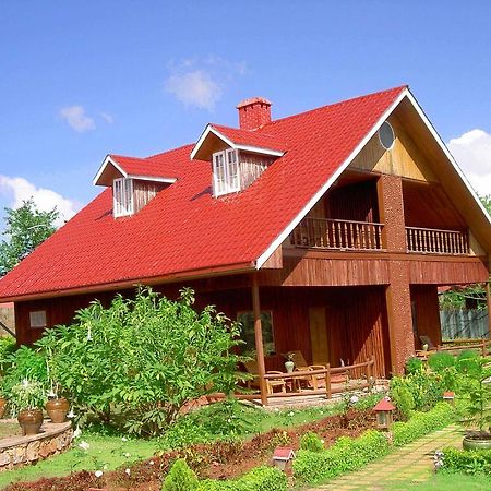 Hill Top Villa Hotel 格劳 外观 照片