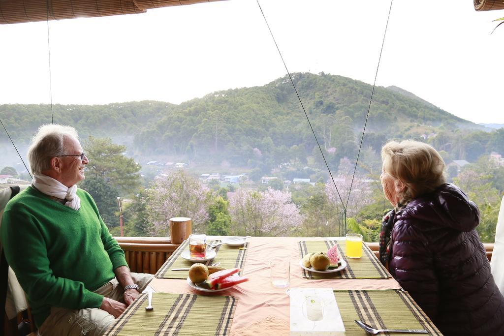 Hill Top Villa Hotel 格劳 外观 照片