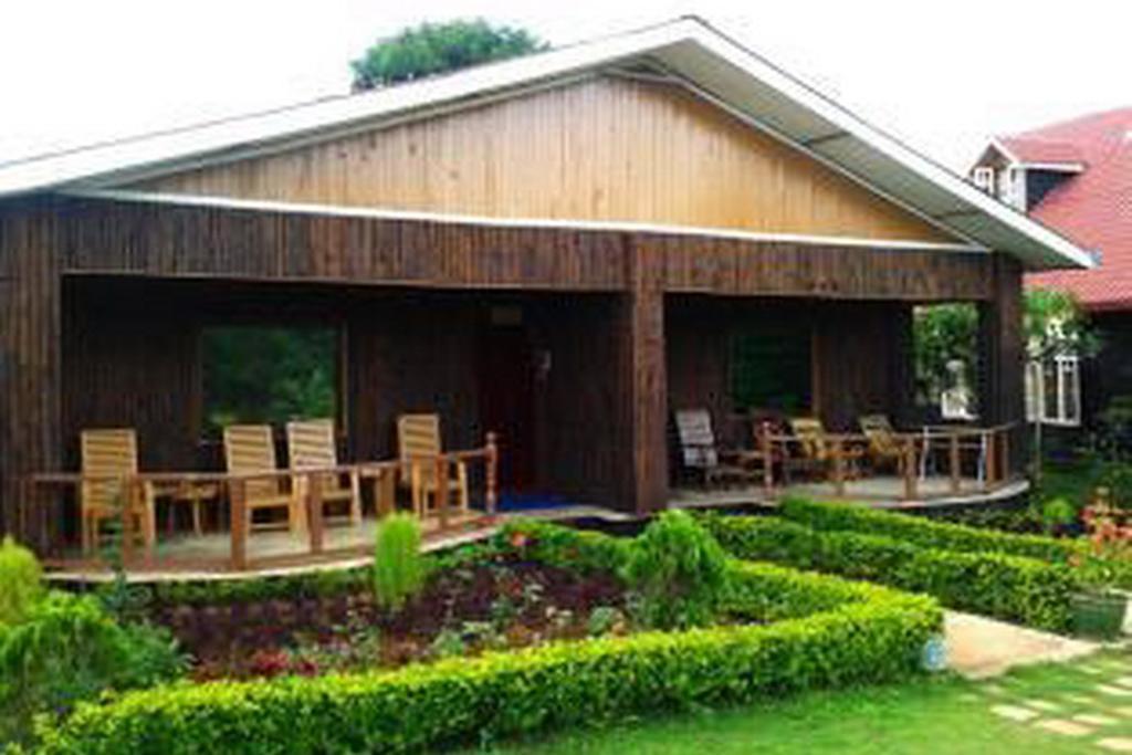 Hill Top Villa Hotel 格劳 外观 照片