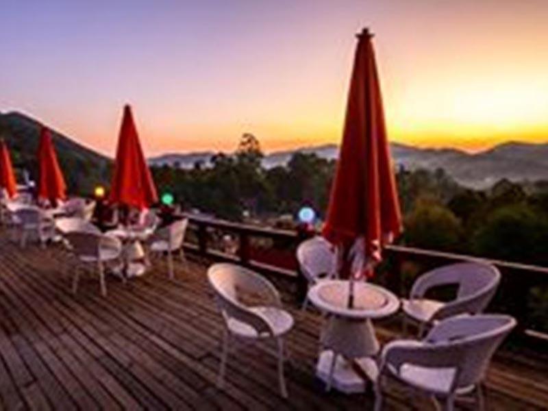 Hill Top Villa Hotel 格劳 外观 照片